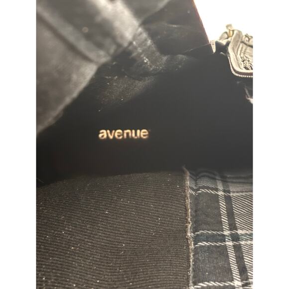 Avenue Pompton Black Tall Riding Boots Women’s 10W Wide Calf Buckle Strap Zip - Picture 3 of 11